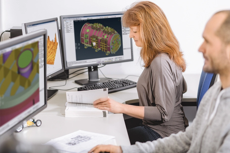 Symulacje numeryczne metodą FEA
